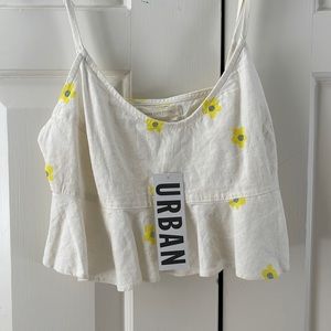 urban outfitters floral crop top